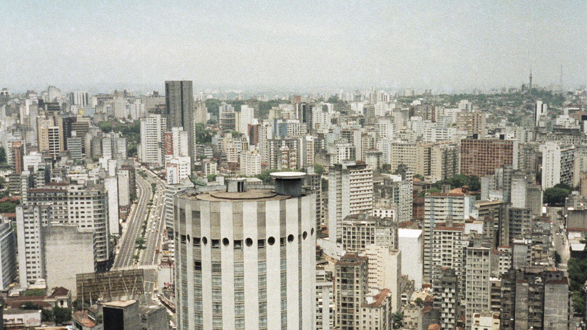 В Бразилии при обрушении металлической конструкции погиб человек