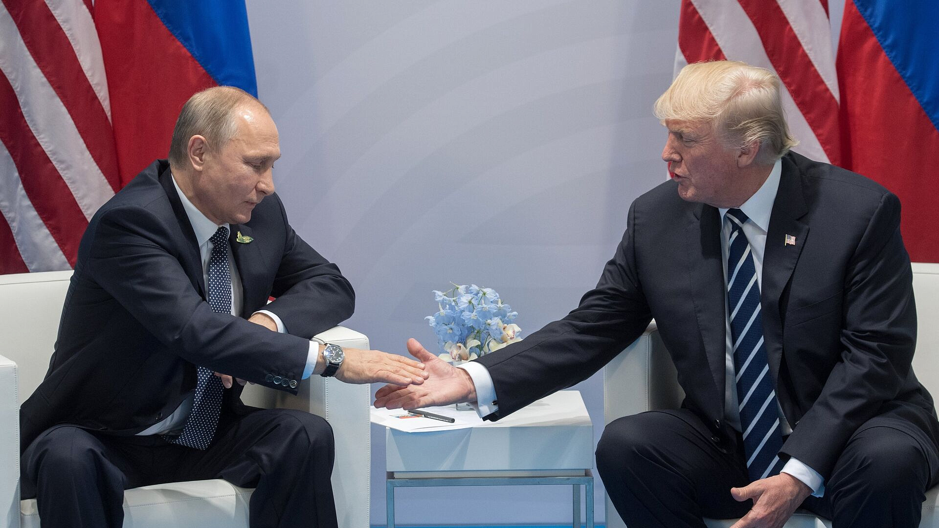 В Китае заявили, что США бросили Украину