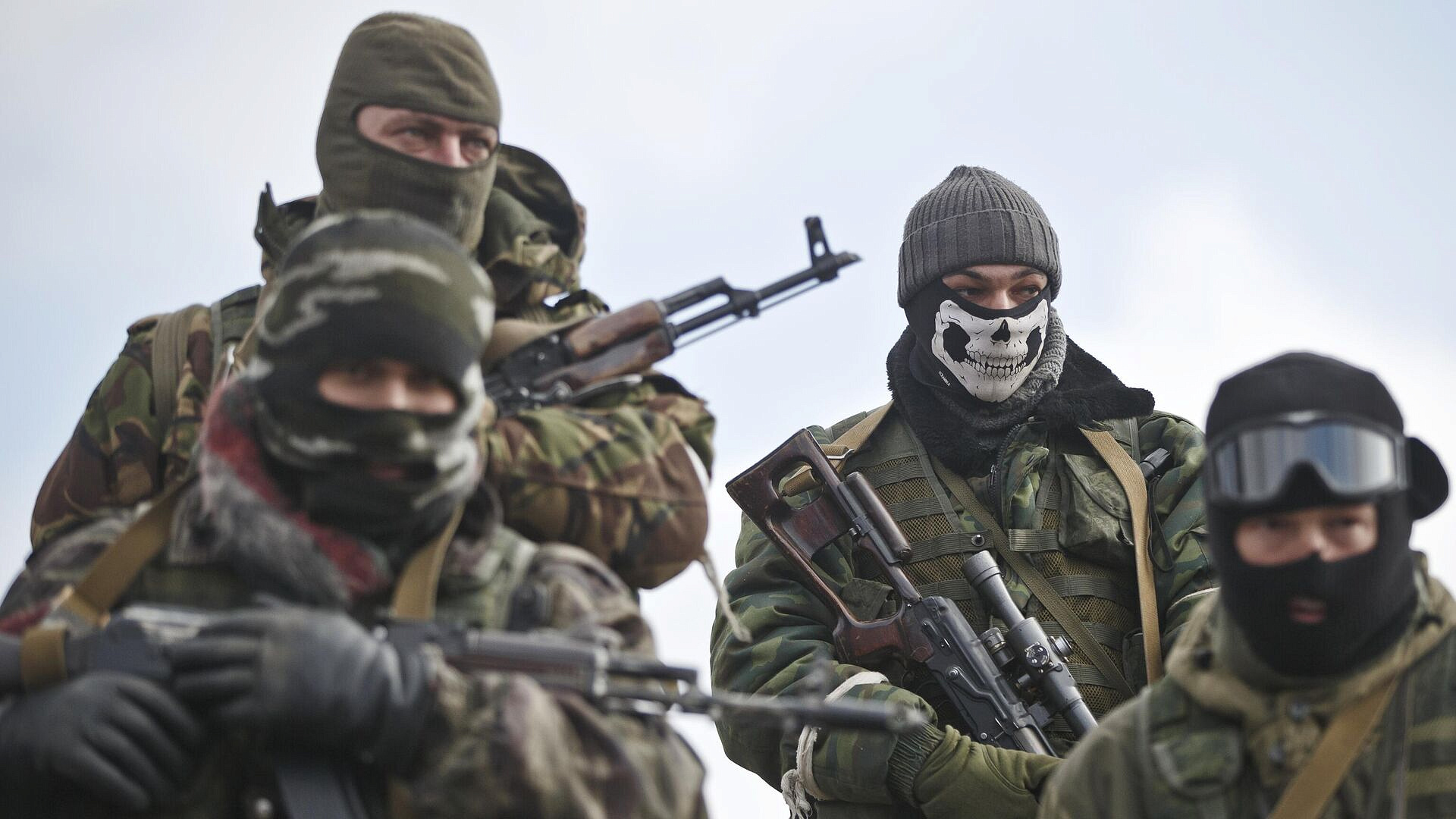 Украинские боевики используют жителей Херсона в качестве "живого щита"