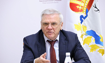 Спикер нижегородского парламента Люлин поздравил медиков Дзержинска
