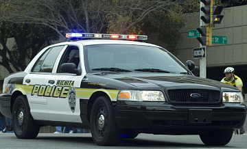 В Канзасе лишили прав 1,7 тысячи трансгендеров* из-за неуказанного пола