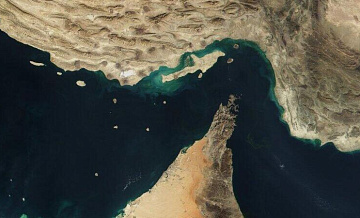 Японское судно прошло через Ормузский пролив, пишут СМИ