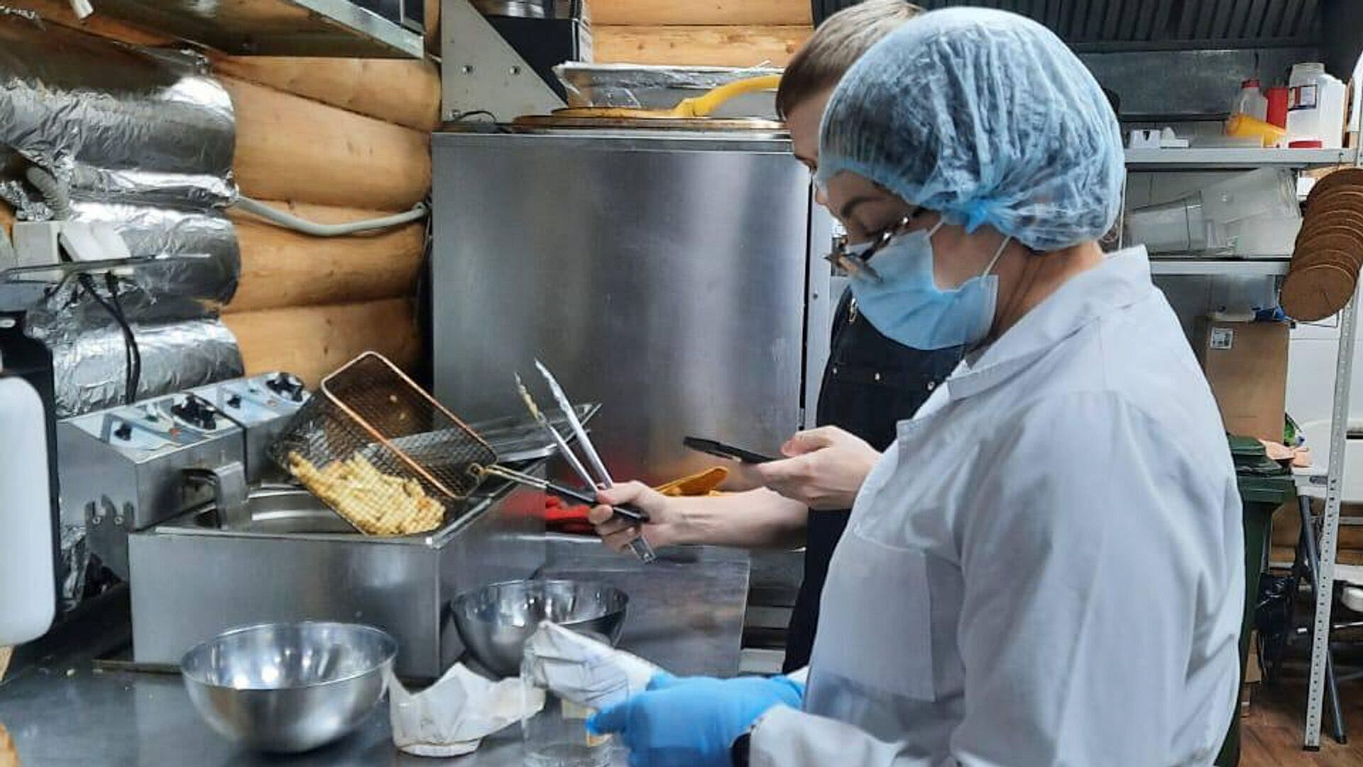 Базу отдыха в Башкирии проверяют после сообщения об отравлении москвичей