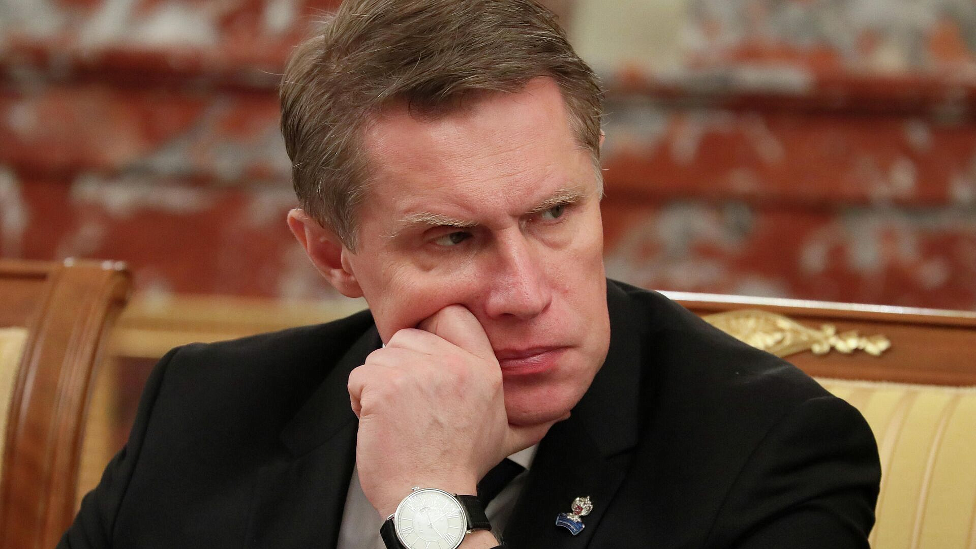 Мурашко оказал первую помощь пострадавшему в ДТП в Подмосковье