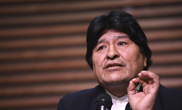 Президент Боливии поручил расследовать попытку покушения на экс-президента