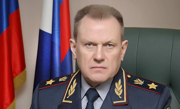 Директор ФСИН возложил цветы к Могиле Неизвестного Солдата