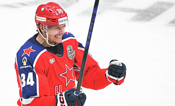 Гурьянова признали лучшим нападающим первого раунда плей-офф КХЛ