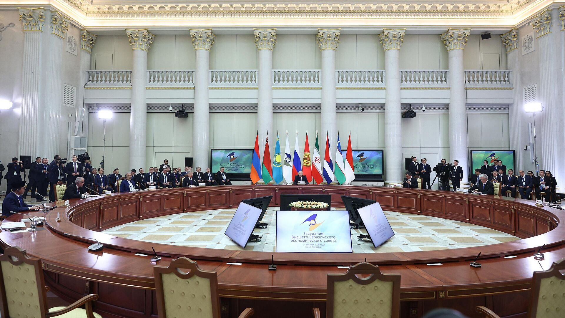 ���� � ��������� ��������� ���������� � ��������� ��������