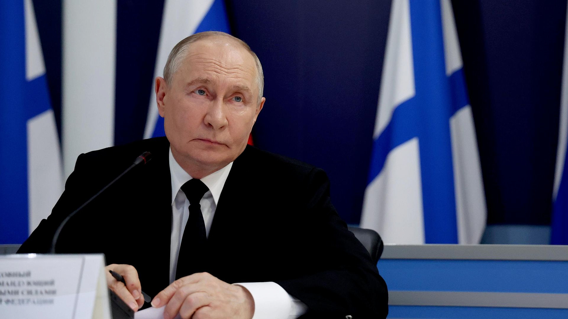 Путин оценил работу российских безэкипажных катеров в зоне боевых действий