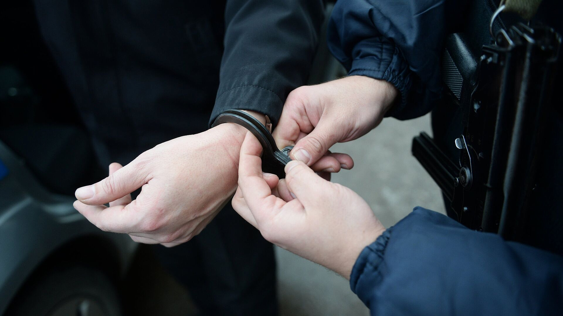 В Сочи осудили экс-полицейского, скрывавшегося шесть лет от органов