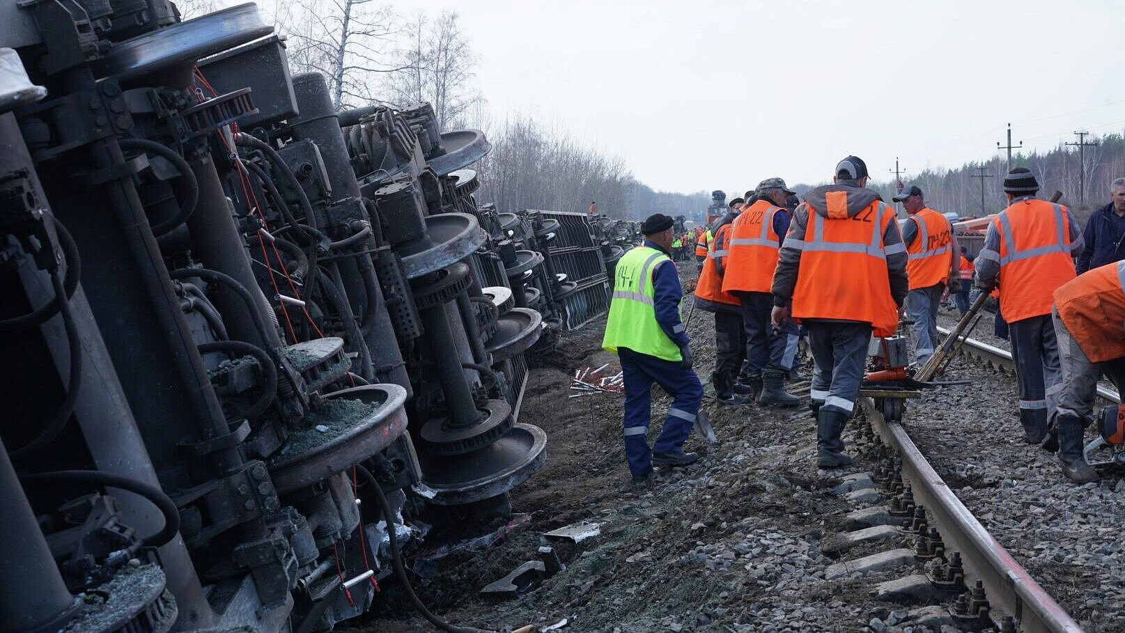 Пассажир сошедшего под Ульяновском поезда рассказал, как выбрался из вагона