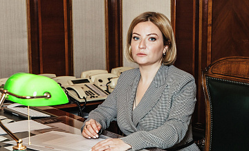 Любимова поздравила россиян с Днем Великой Победы