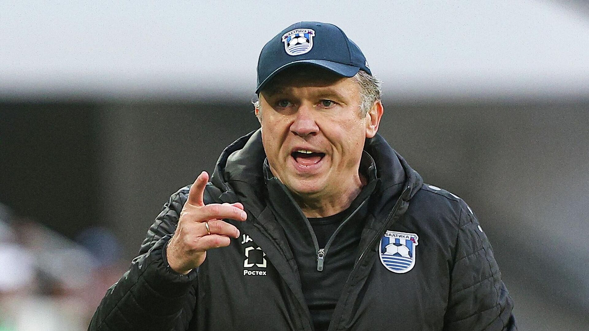 Матч "Балтики" и ЦСКА завершился массовой дракой футболистов и тренеров