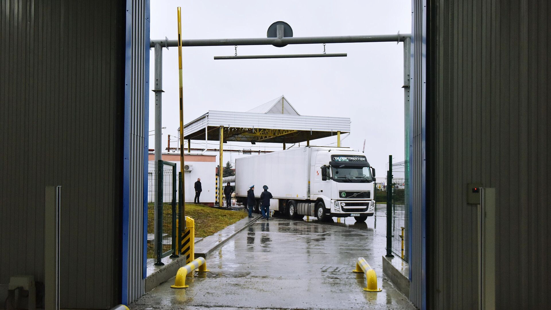 ������� ���������� ��������� ������ � ����������� �� �������� �������