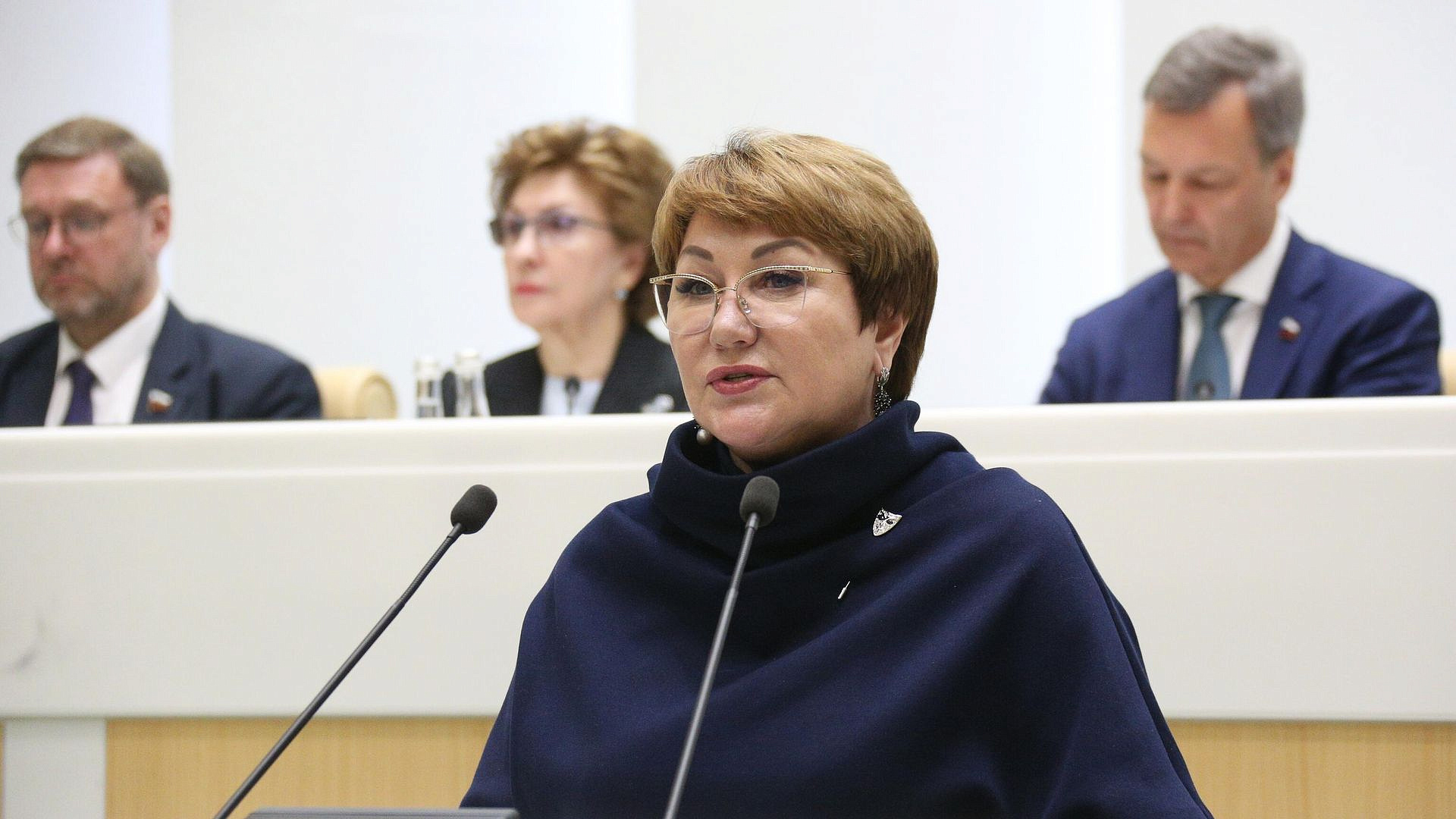 В Совфеде прокомментировали признание Меркель в фиктивности "Минска-2"