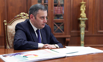 Хинштейн: школу, где рухнул потолок, ремонтировал некомпетентный подрядчик