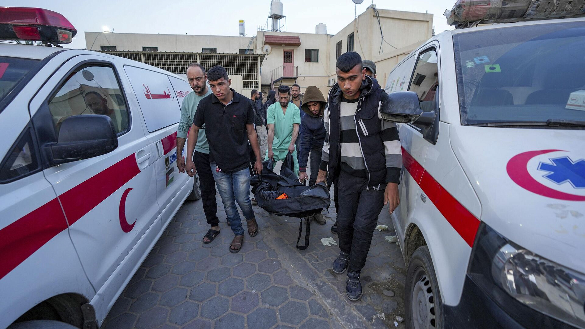 �������� ���� ������� ������ �������� � ������������ ��� ����������� ������