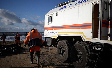 На Кубани вывезли с пляжей около 73 тысяч тонн загрязненного песка