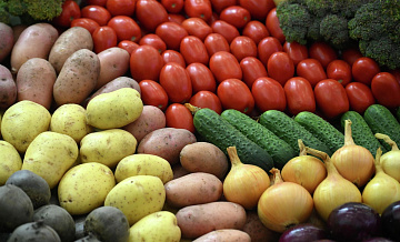 В США назвали контрпродуктивным отказ от овощей из-за циклоспороза
