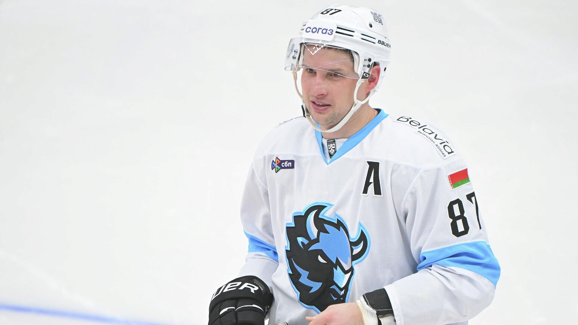 Шипачев первым достиг отметки в 700 голевых передач в КХЛ