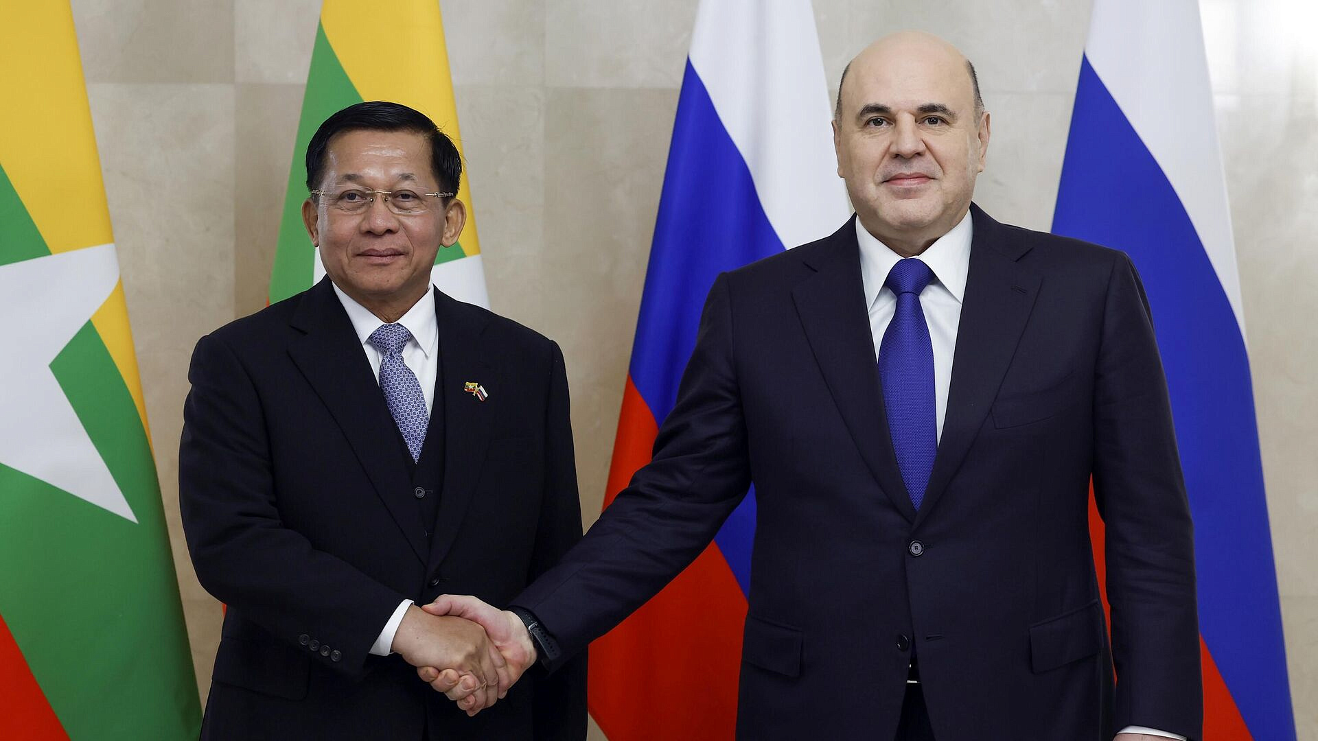 ������� ������ ������ � ��������� ������� ��� �������������� � ������