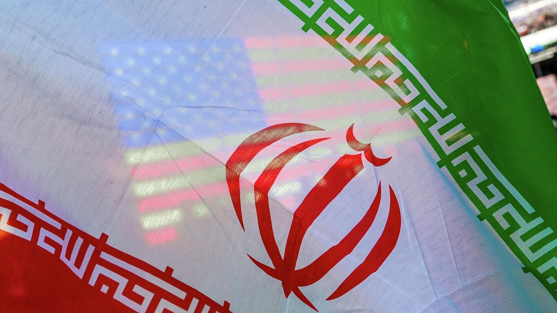 Иран обсуждал с США снятие санкций и компенсацию ущерба