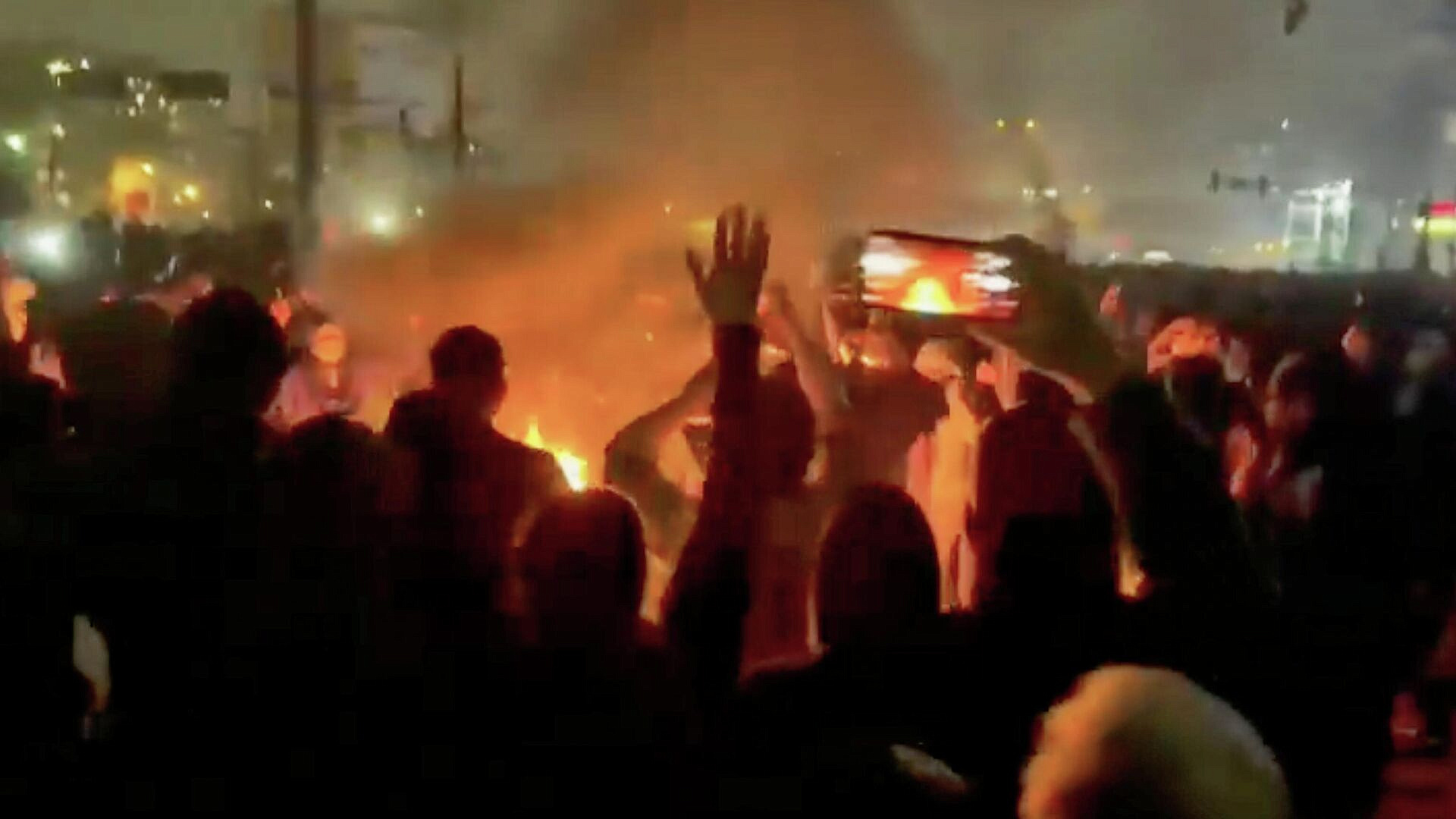 SpaceX ������������ ������ � Starlink � ����� ��� ��������� ������������