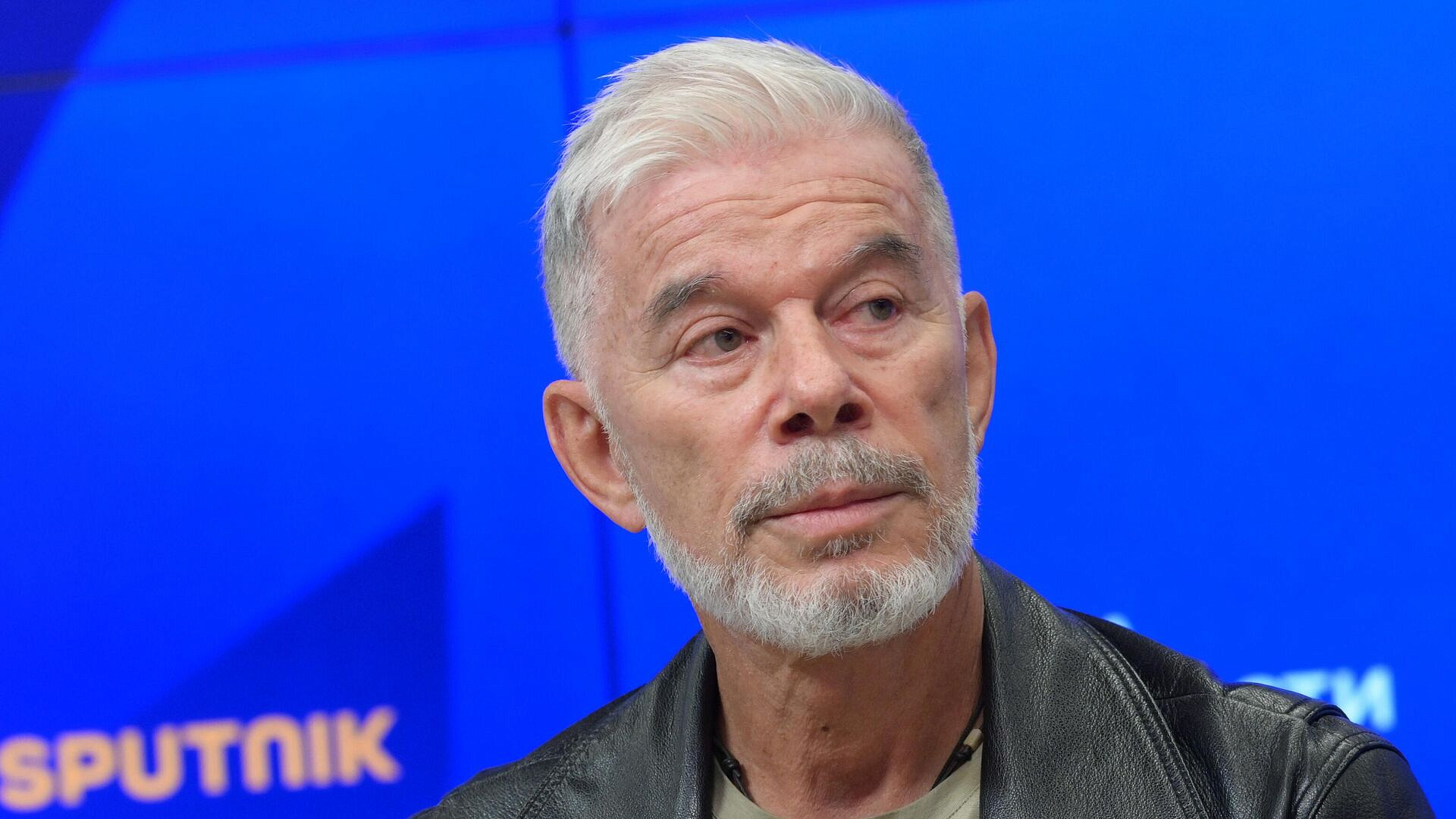 Газманов рассказал о создании проекта "Родники" Газманов рассказал о создании проекта "Родники"