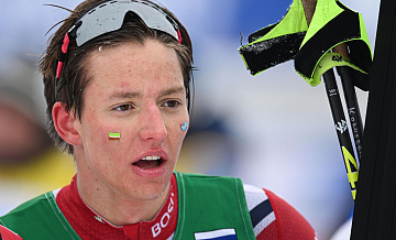 Коростелев стал четвертым в скиатлоне на Олимпиаде в Италии