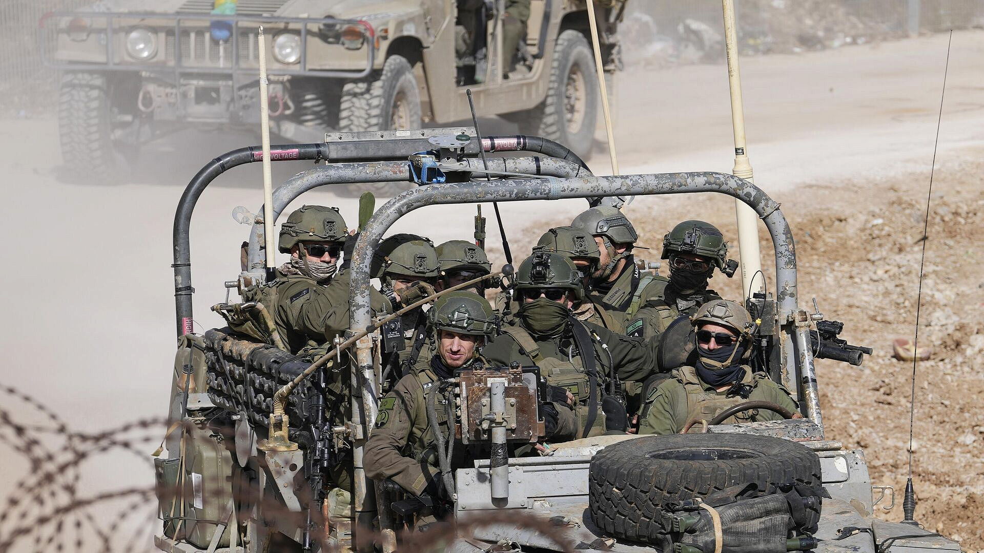 Израильские военные начали покидать центр города Рафах в Газе