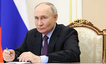 России все равно, какие соглашения подписывает Зеленский, заявил Путин