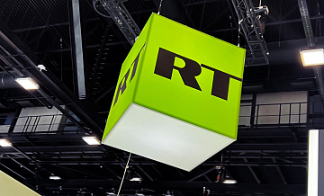 Мишустин наградил сотрудников RT премией в области СМИ