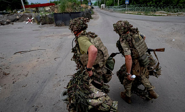 Российские военные обнаружили на позициях ВСУ зарубежные лекарства от ВИЧ