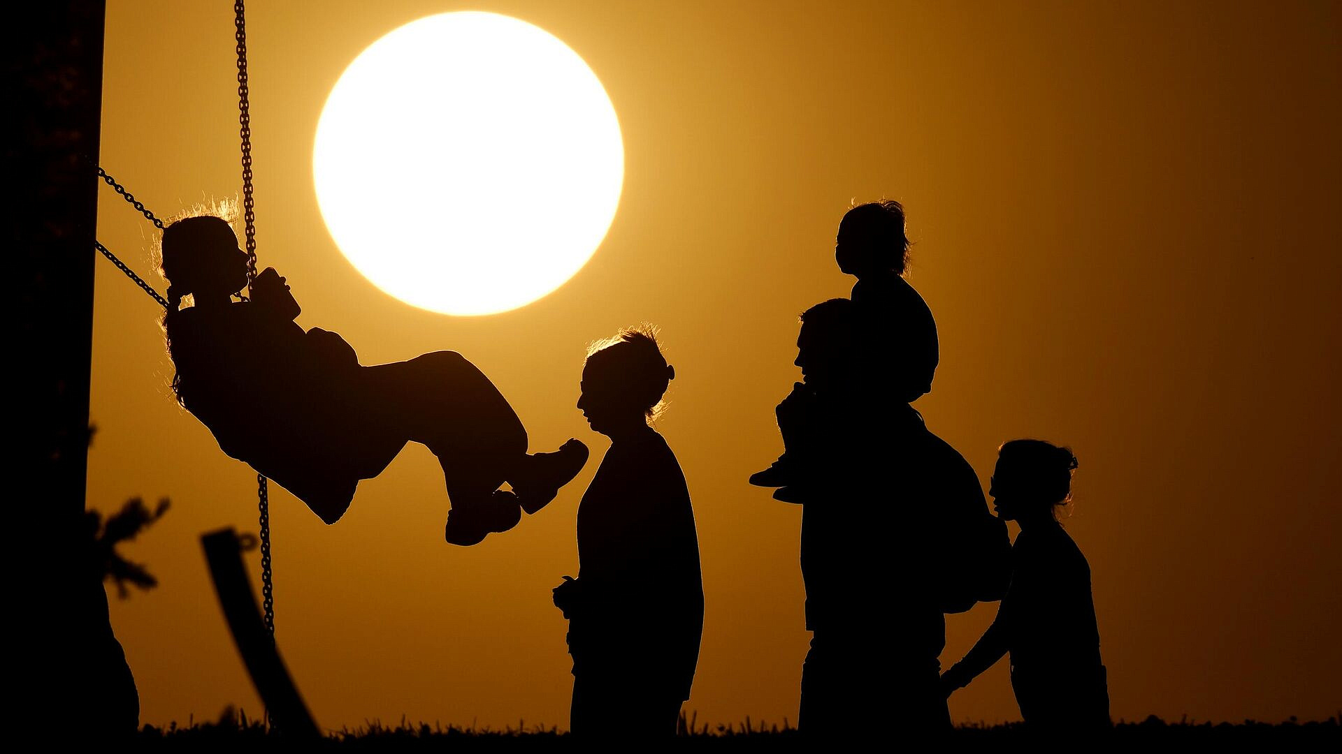 В ОП призвали многодетные семьи открывать у себя дома детские сады