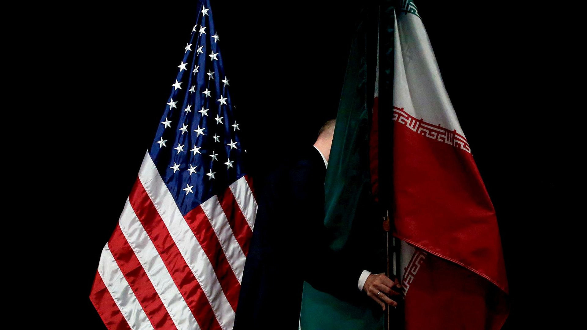 США пока не планируют возобновлять прямые переговоры с Ираном, пишут СМИ