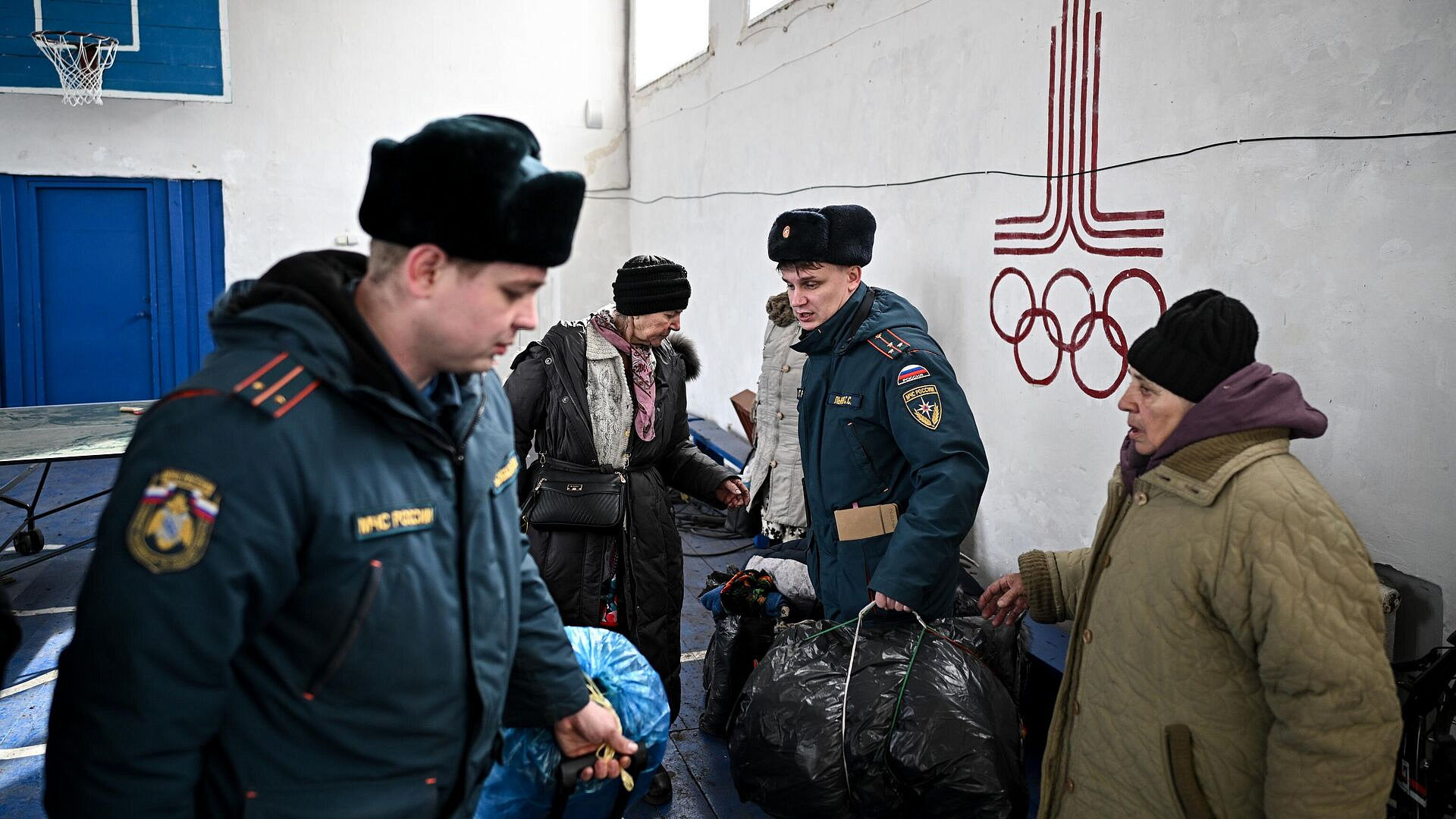 Почти 250 человек эвакуировали из Суджанского района Курской области 