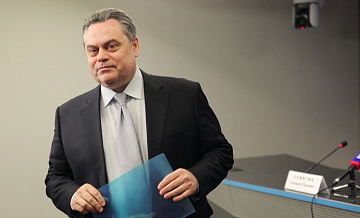 Эсеры могут снять Семигина с поста сопредседателя партии, сообщил источник