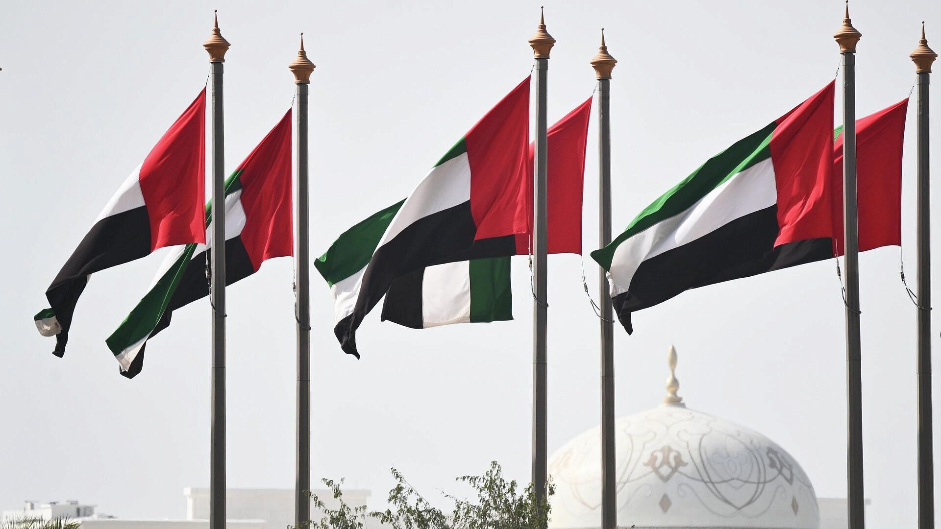 Туристка, вернувшаяся в Москву из Абу-Даби, рассказала об обстановке в ОАЭ