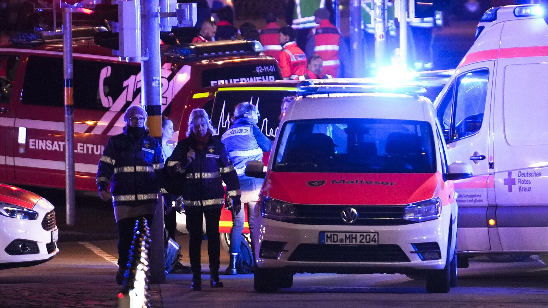 Число жертв теракта на ярмарке в Германии возросло до шести