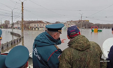 Глава МЧС вылетел из Оренбурга в Курганскую область