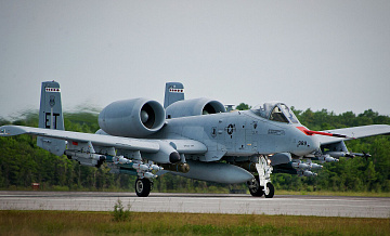 Штурмовики A-10 будут использовать в ВВС США до 2030 года