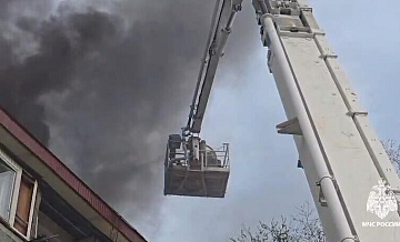 При пожаре в жилом доме на Мытной улице в Москве пострадали девять человек