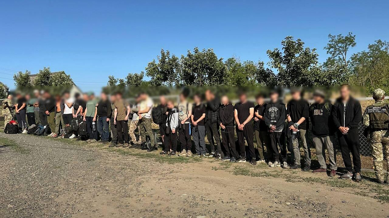 “На тот свет”: депутат Рады предупредил о украинцев о выселении из страны