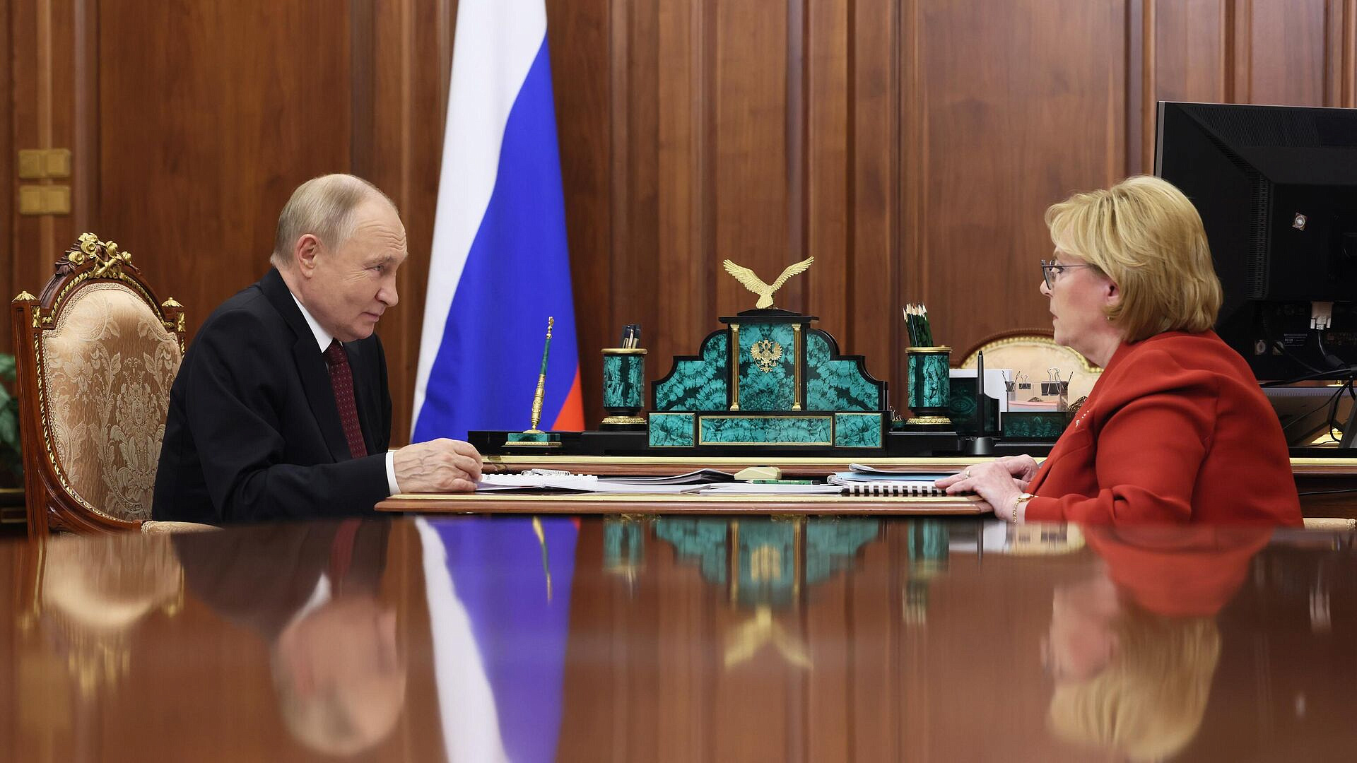 Путин отметил значение вакцины против аллергии