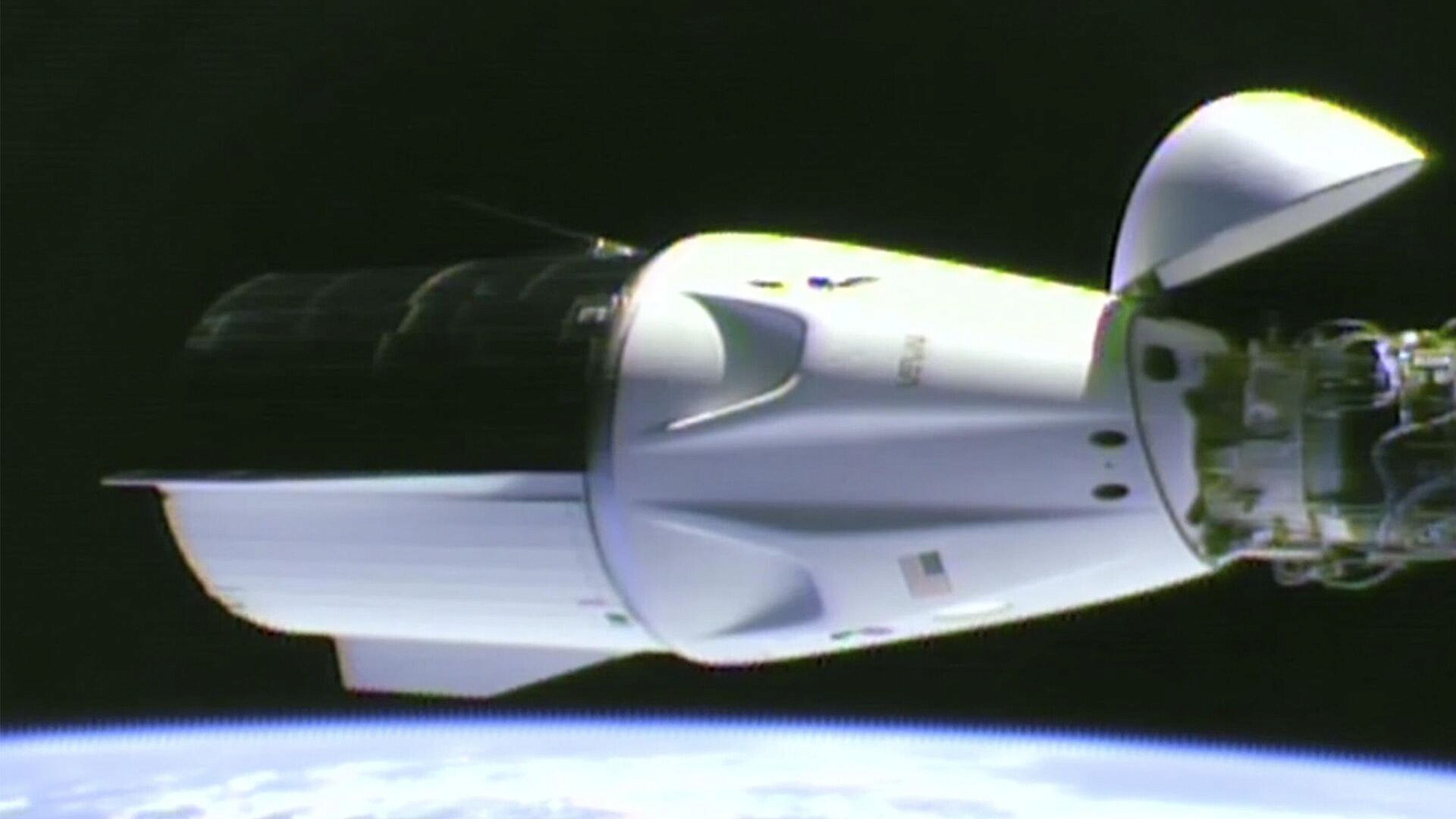 ��������� ������ ��������� � ��������� ����� ������ ������� �� Crew Dragon