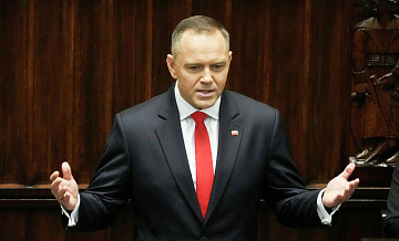 Героизация нацистов ограничивает членство Украины в ЕС, заявил Навроцкий