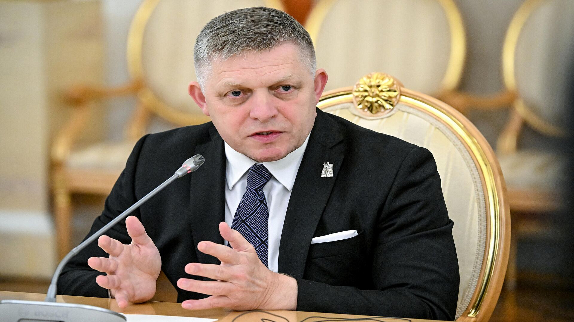 Фицо подтвердил планы посетить празднование Дня Победы в Москве