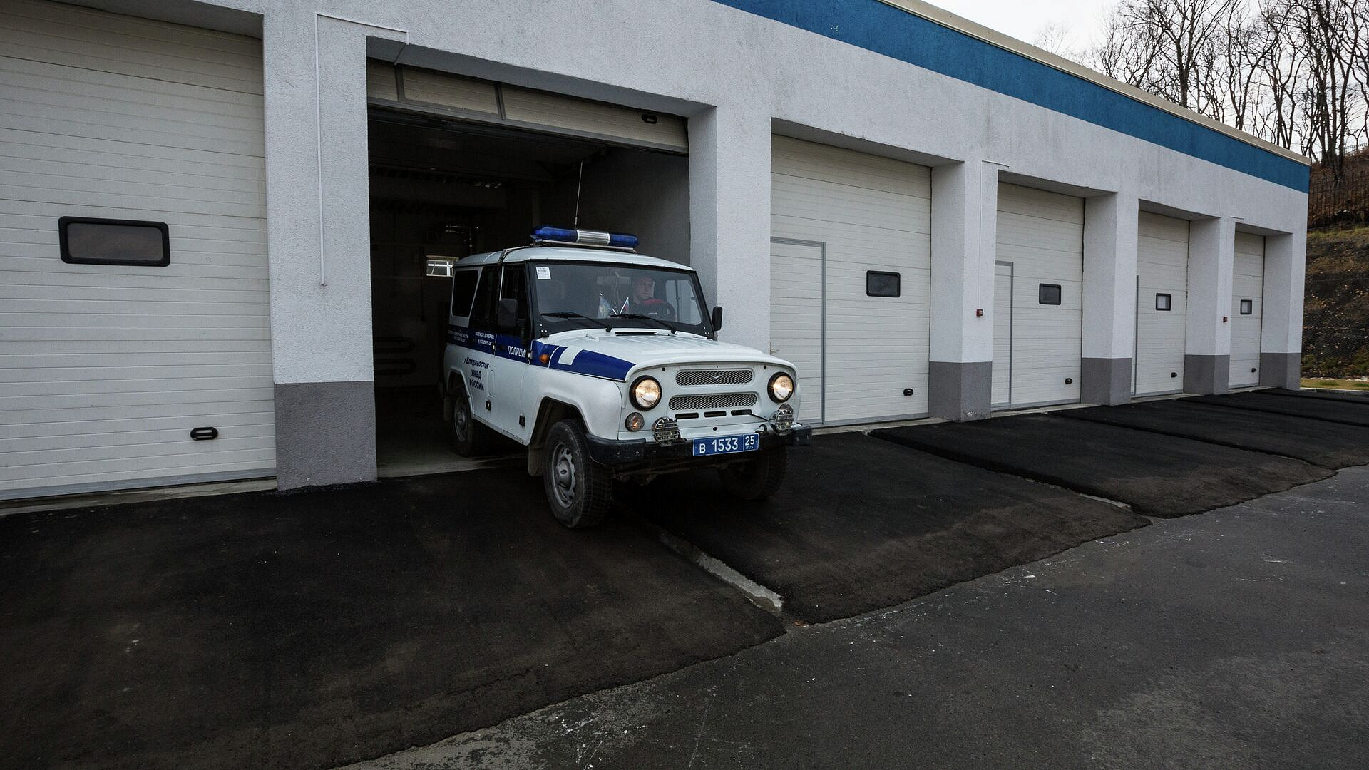 Полицейский в Приморье спас обварившуюся кипятком пенсионерку 