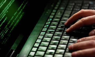 МВД рассказало, в какие IT-преступления чаще всего вовлекают детей