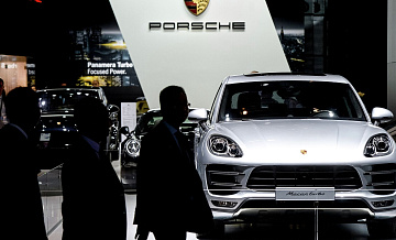   Porsche   ,  